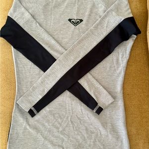 Roxy Long Sleeved Rash Guard/Swim Shirt: M